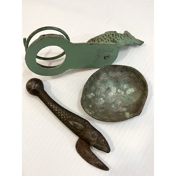 Rustic Vintage Nautical Decor Cast Iron Brass Clock Lantern Ship Bells Fish LOT - Picture 3 of 14